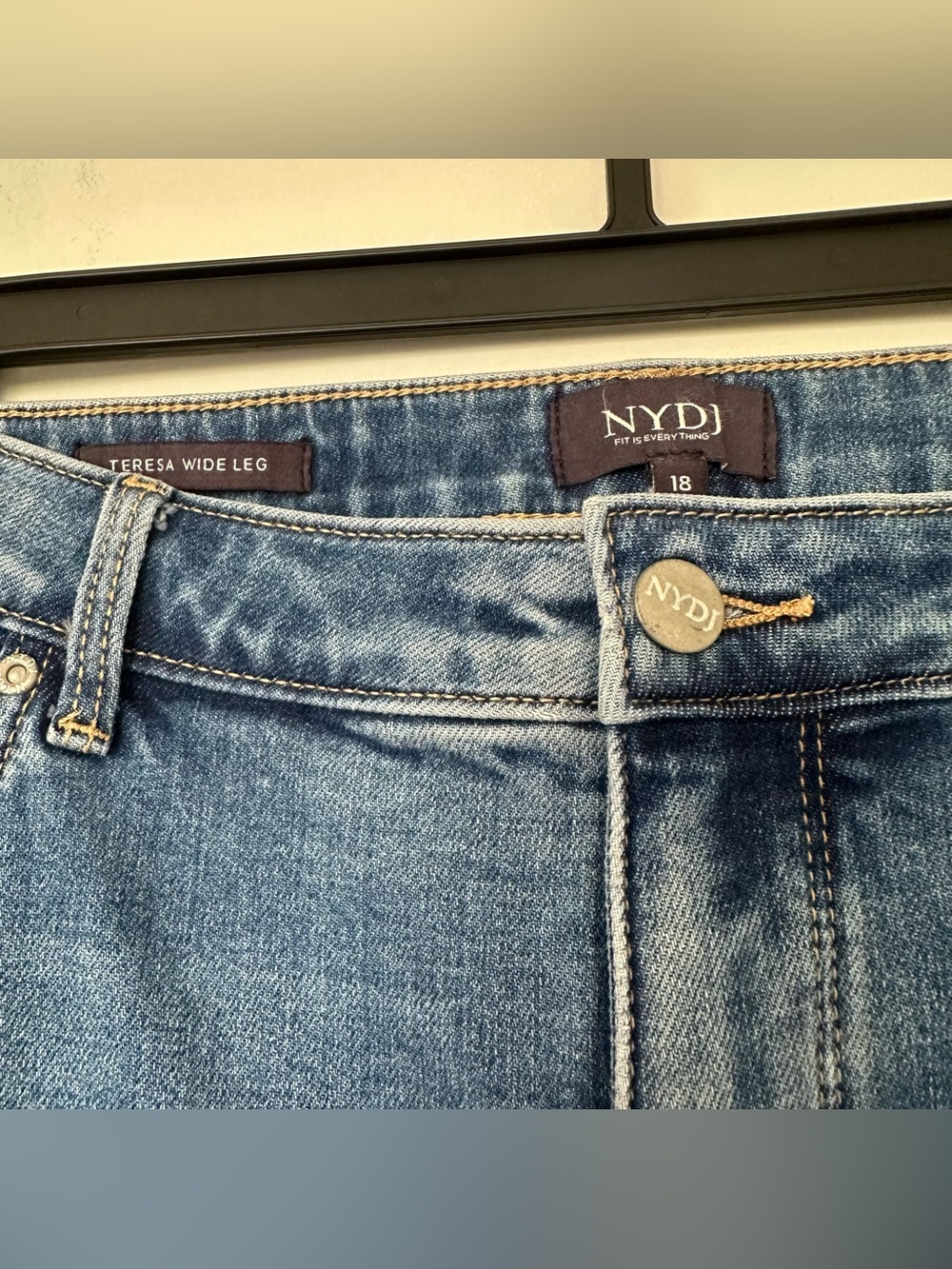 NWT NYDJ Size 18 Teresa Wide Leg Jeans - Picture 3 of 6